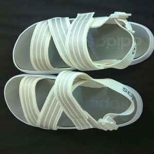 Brand new 90's sandals